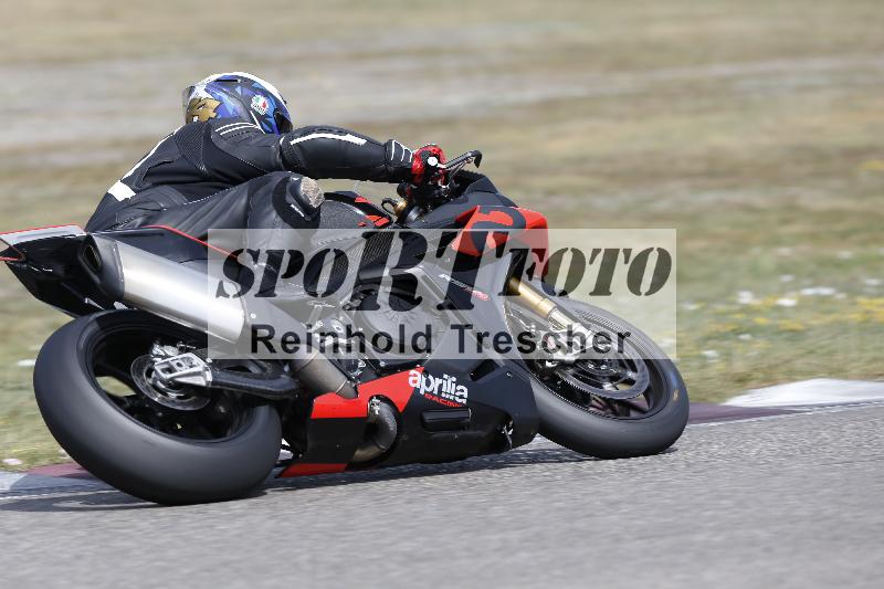 /37 09.08.2026  Pluess Motosport ADR/Freies Fahren/unklar
